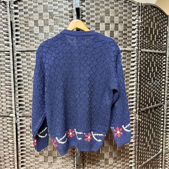 Sweaters Magna Deep Blue hand knit button up heavy cardigan medium - Picture 10 of 10